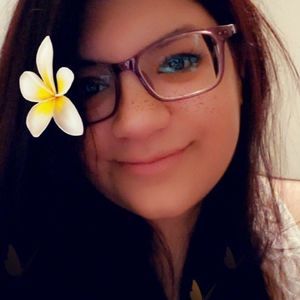 Meet your Posher, Francisca